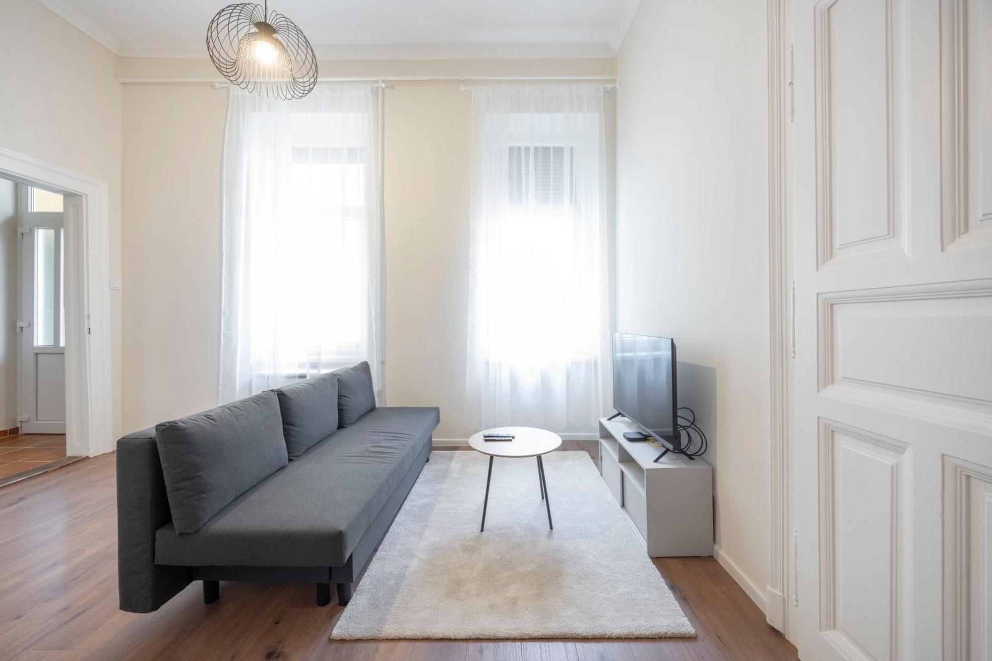 Lovely Central Apartment By Julia Budapest Ngoại thất bức ảnh